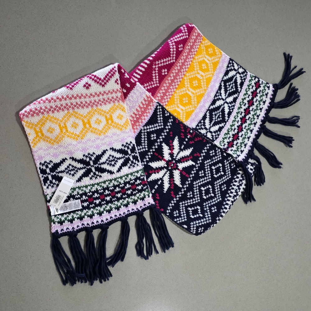 Old Navy Fair Isle Knit Scarf Multi-Color Tassel Fringe Snowflake Navy Pink